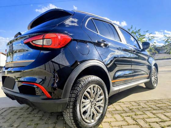 FIAT ARGO 1.3 FIREFLY FLEX TREKKING MANUAL